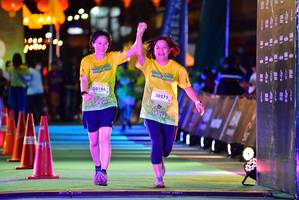 BIB: 1000, 50186, 50275
                            <button type="button" onclick="openModal(21804047)" class="btn btn-primary btn-sm float-right btn-popup" data-toggle="modal" data-target=".modal-high-quality">
                        <i class="fas fa-shopping-cart"></i> Add to Cart
                    </button>
                                            <button type="button" onclick="isThisMe(21804047, true)" class="btn btn-success btn-sm float-right btn-popup btn-isme hidden" data-toggle="tooltip" data-placement="bottom" title="นี่คือรูปของคุณใช่ไหม คลิกที่นี่เพื่อเอาเข้าอัลบั้ม">
                        <i class="fas fa-plus"></i> Add to album
                    </button>
                    <button type="button" onclick="isThisMe(21804047, false)" class="btn btn-warning btn-sm float-right btn-popup btn-isnotme hidden">
                        <i class="fas fa-ban"></i> Remove from album
                    </button>